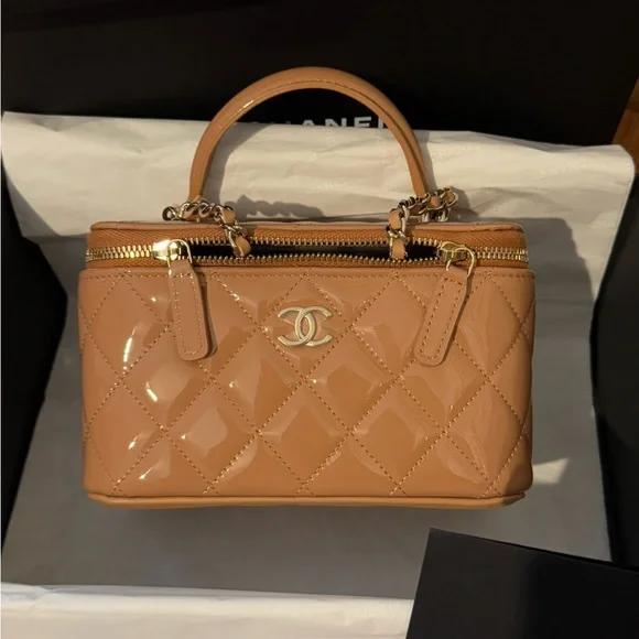 CHANEL Timeless Classic Handle Clutch Chain Patent Calfskin Shiny Gold Hardware - Picture 1 of 14